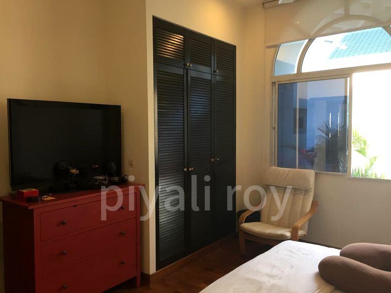 2 Bed Condo for Rent in  Parbury Hill Condominium - Image 6