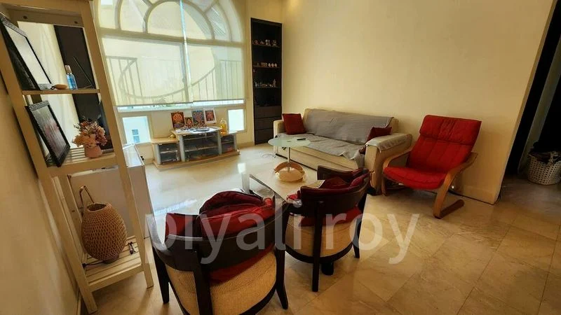 2 Bed Condo for Rent in  Parbury Hill Condominium - Image 1