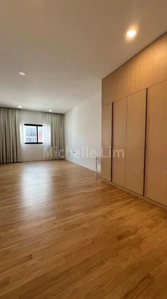 6 Bed Terraced House (Landed) for Sale in  Hillvista - Image 9