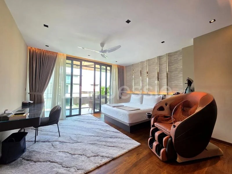 7 Bed Semi-Detached House (Landed) for Sale in  Dunman Lane - Image 2