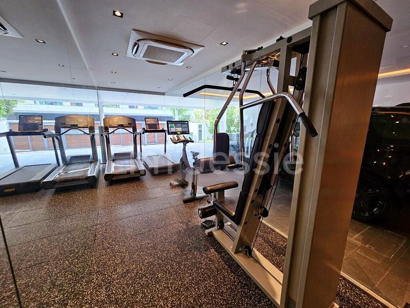 7 Bed Semi-Detached House (Landed) for Sale in  Dunman Lane - Image 3