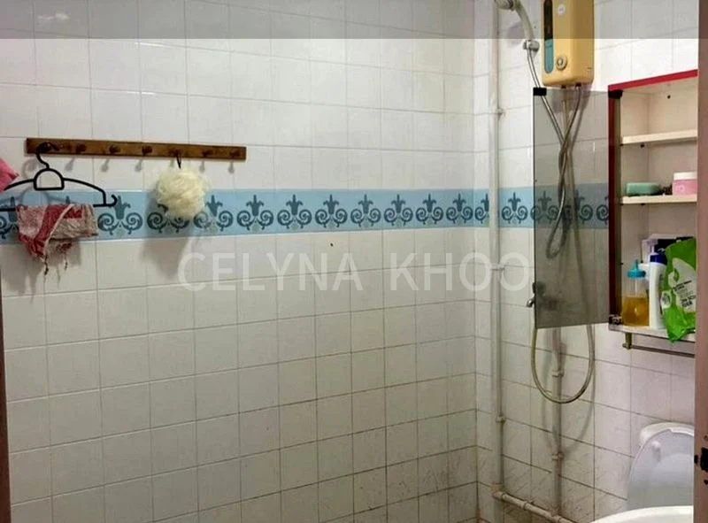 Maisonette HDB for Sale in 714 Jurong West Street 71 - Image 7