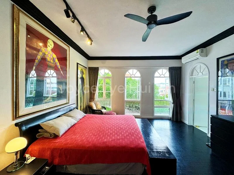 4 Bed Condo for Rent in Shelford Green - Image 2