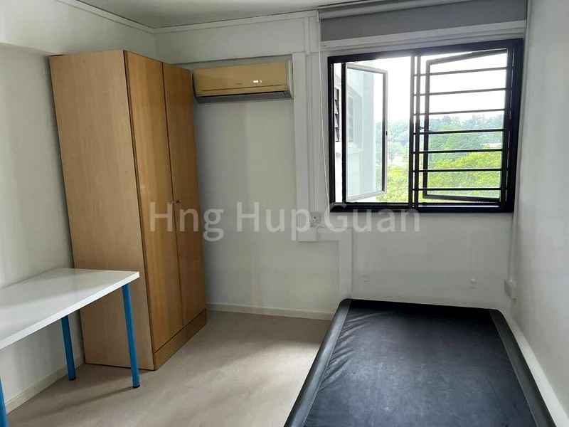 3 Room (3I) HDB for Rent in  174 Lorong 1 Toa Payoh - Image 11