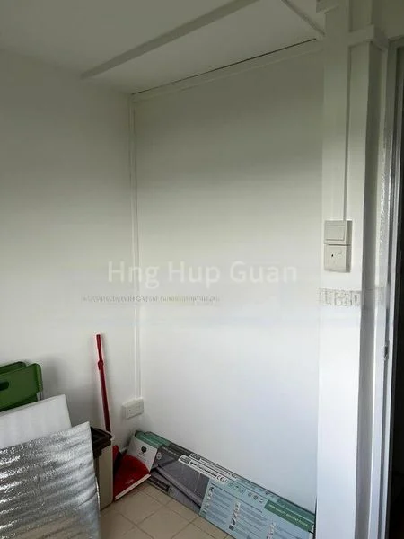 3 Room (3I) HDB for Rent in  174 Lorong 1 Toa Payoh - Image 13