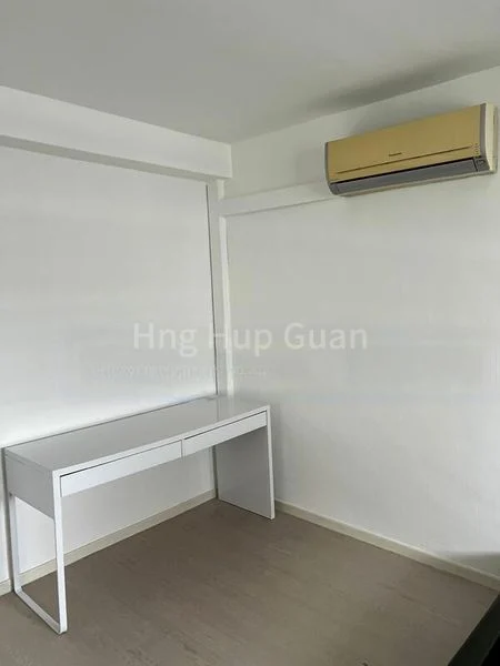 3 Room (3I) HDB for Rent in  174 Lorong 1 Toa Payoh - Image 9