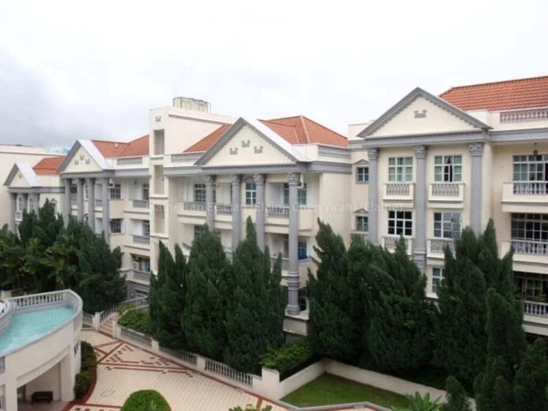 3 Bed Condo for Rent in  La Suisse I - Image 12