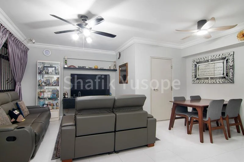 4 Room (4A) HDB for Sale in  673A Jurong West Street 65 - Image 1