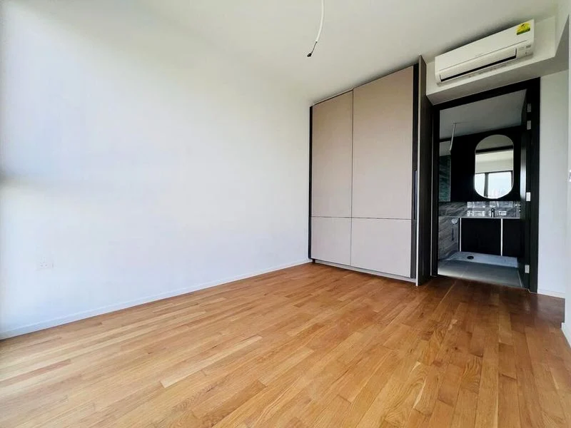 4 Bed Condo for Sale in Clavon - Image 2