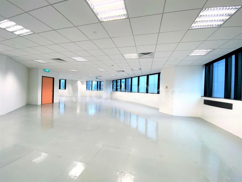 Office for Rent: Republic Plaza - Image 4