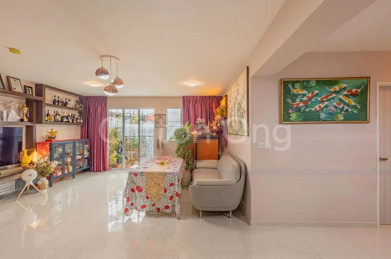 Premium HDB for Sale in 42A Margaret Drive - Image 3