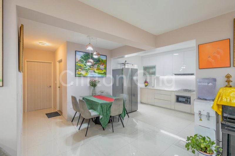 Premium HDB for Sale in 42A Margaret Drive - Image 15