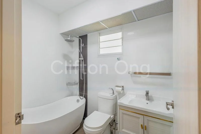 Premium HDB for Sale in 42A Margaret Drive - Image 14