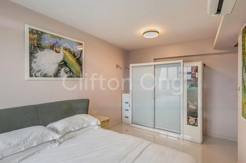 Premium HDB for Sale in 42A Margaret Drive - Image 7