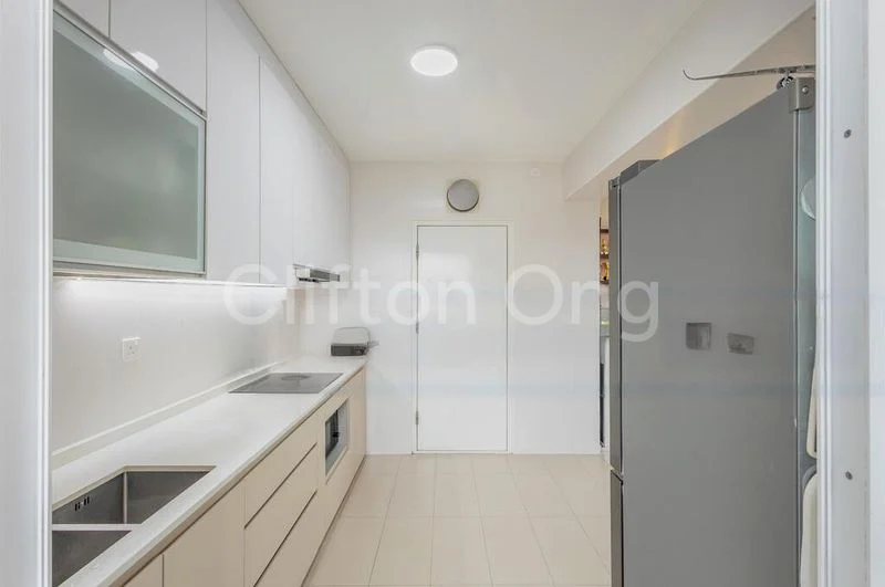 Premium HDB for Sale in 42A Margaret Drive - Image 12