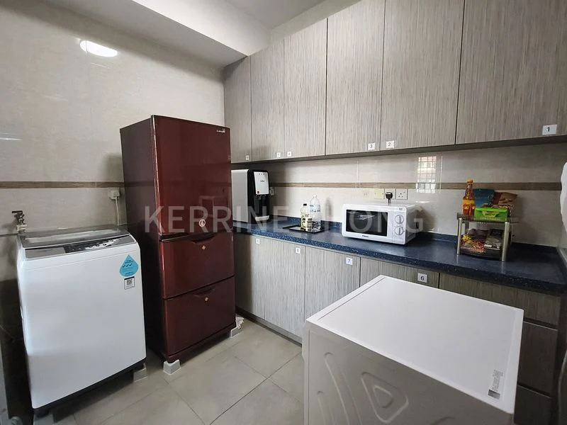 Common Room (Condo) for Rent in  Changi Court - Image 6