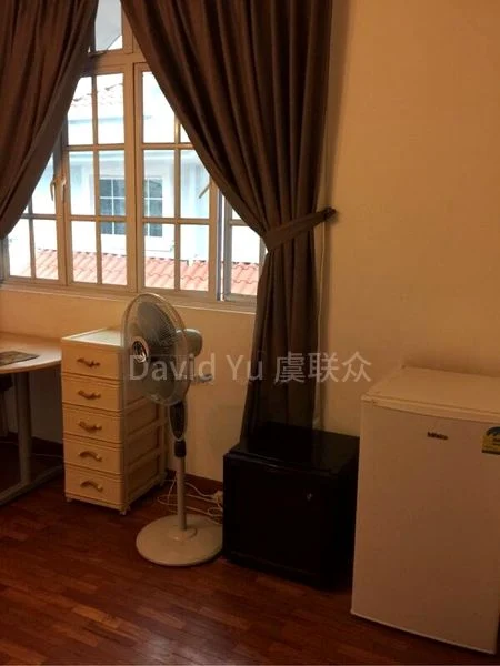 Master Room (Landed) for Rent in  Kembangan Estate - Image 7