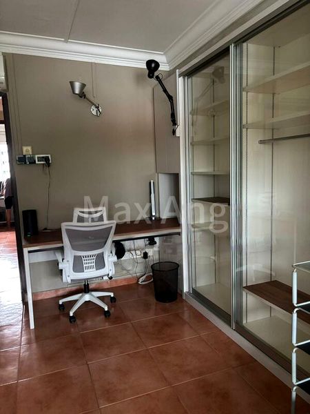 Common Room (HDB) for Rent in  316 Jurong East Street 32 - Image 2