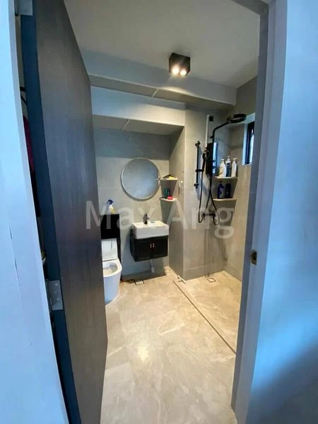 Common Room (HDB) for Rent in  316 Jurong East Street 32 - Image 3