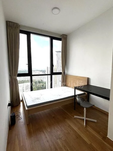 3 Bed Condo for Rent in  The Trilinq - Image 9