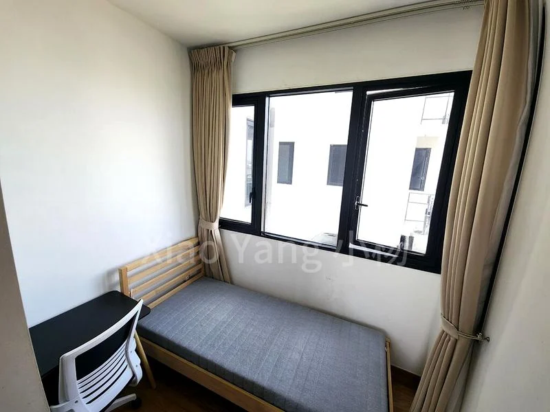 3 Bed Condo for Rent in  The Trilinq - Image 7