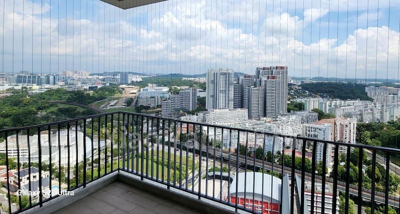 3 Bed Condo for Rent in  The Trilinq - Image 3