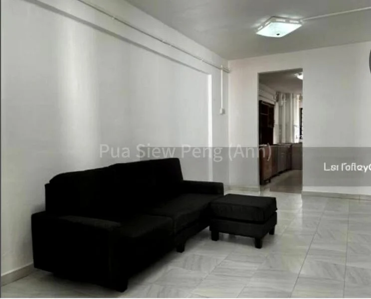 3 Room (3I) HDB for Rent in  739 Yishun Avenue 5 - Image 3