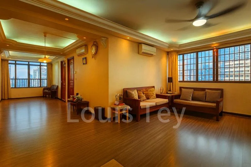 5 Room (5STD) HDB for Sale in  33 Chai Chee Avenue - Image 1