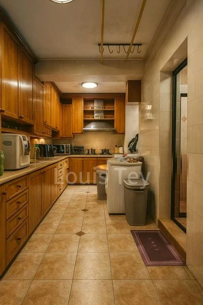 5 Room (5STD) HDB for Sale in  33 Chai Chee Avenue - Image 7
