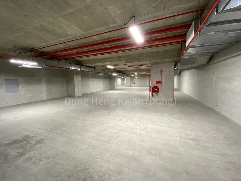 Warehouse for Rent:  Low Rent + 40ft Loading Bays + Office - Image 1