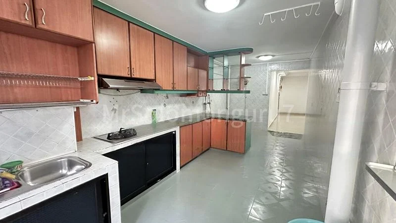 4 Room (4NG) HDB for Sale in  415 Ang Mo Kio Avenue 10 - Image 9