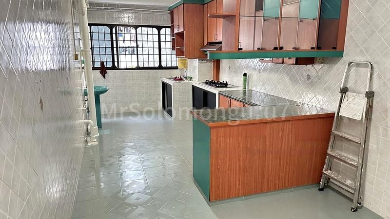 4 Room (4NG) HDB for Sale in  415 Ang Mo Kio Avenue 10 - Image 8