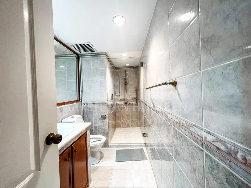 Common Room (Condo) for Rent in  Ridgewood Condominium / Ridgewood - Image 1