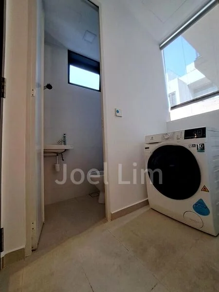 3 Bed Condo for Rent in  Royalgreen - Image 8