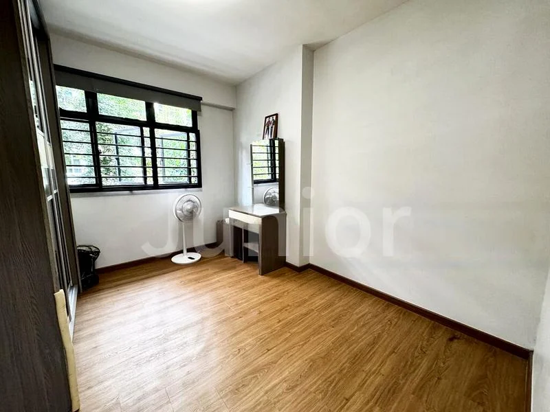 4 Room (4A) HDB for Sale in  808C Choa Chu Kang Avenue 1 - Image 3