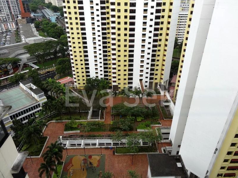 4 Room (4STD) HDB for Rent in 461 Clementi Avenue 3 - Image 3