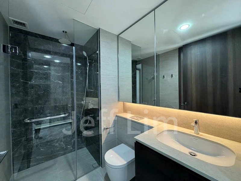 2 Bed Condo for Rent in Pasir Ris Drive 8 - Image 8