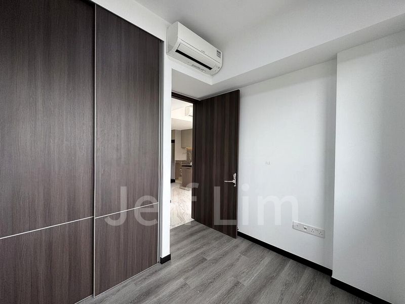 2 Bed Condo for Rent in  Pasir Ris Drive 8 - Image 11