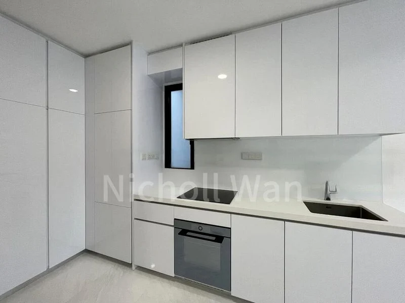 2 Bed Condo for Rent in  Peak Residence - Image 2