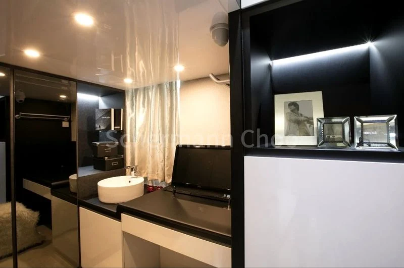 Shop / Shophouse for Sale in  Crawford Court - Image 6