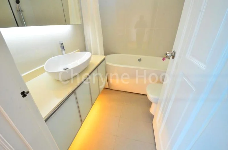 5 Bed Condo for Rent in  Spring Grove - Image 7