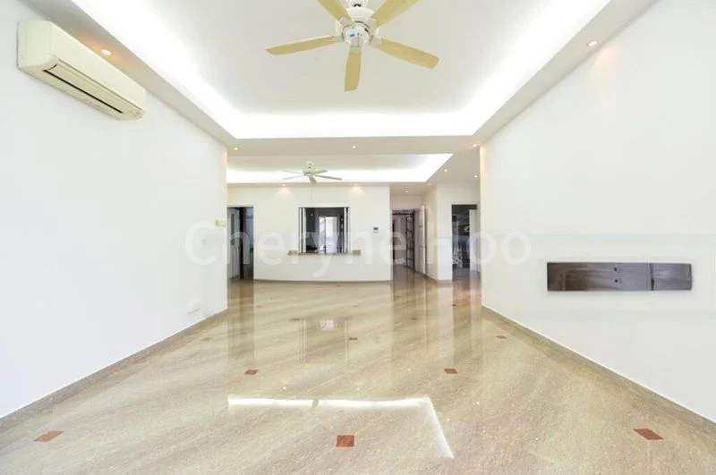 5 Bed Condo for Rent in  Spring Grove - Image 3