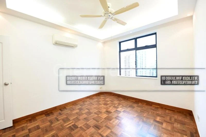 5 Bed Condo for Rent in  Spring Grove - Image 11