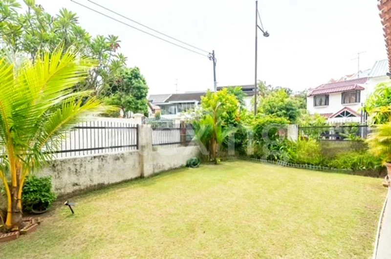 4 Bed Corner Terrace (Landed) for Sale in Siew Lim Park - Image 11