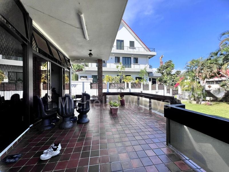 6 Bed Corner Terrace (Landed) for Sale in  Hillview Garden Estate - Image 7