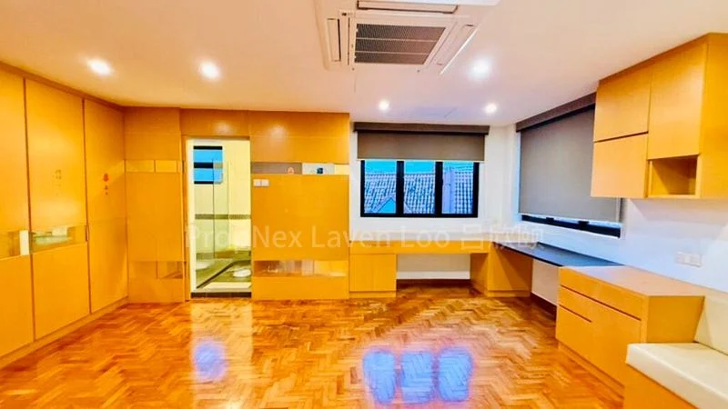 5 Bed Corner Terrace (Landed) for Rent in  Jalan Tani - Image 9