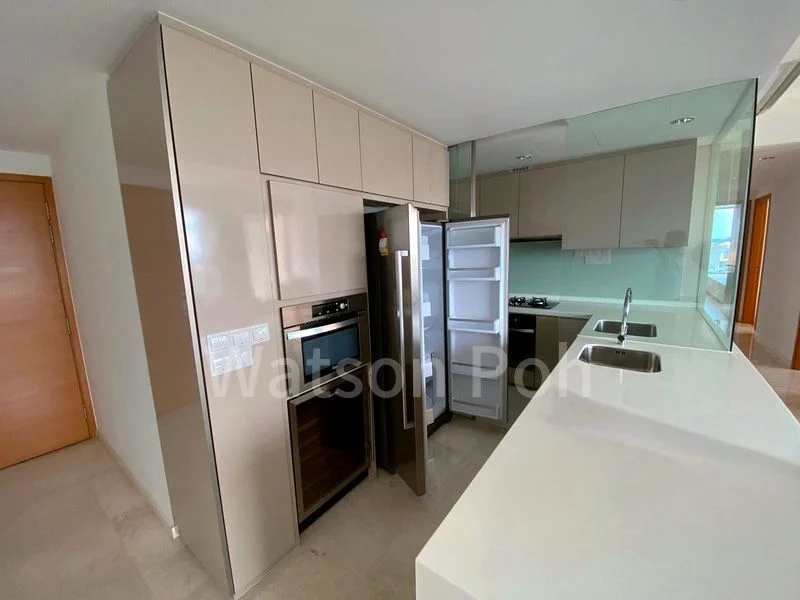 4 Bed Condo for Sale in  Centro Residences - Image 5