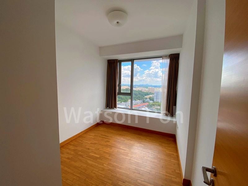 4 Bed Condo for Sale in  Centro Residences - Image 12