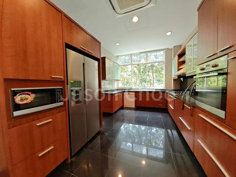 6 Bed Bungalow (Landed) for Rent in  Villas Holland - Image 12