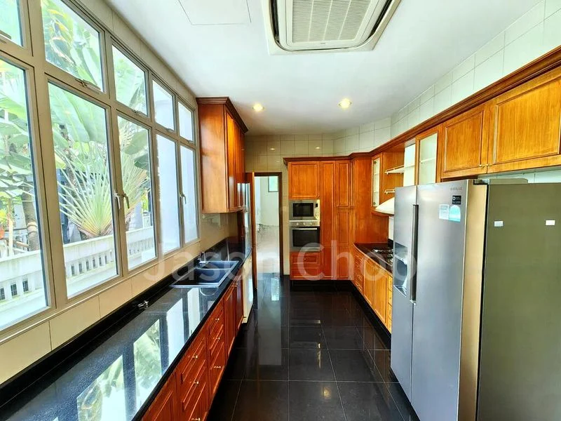 6 Bed Bungalow (Landed) for Rent in  Villas Holland - Image 3